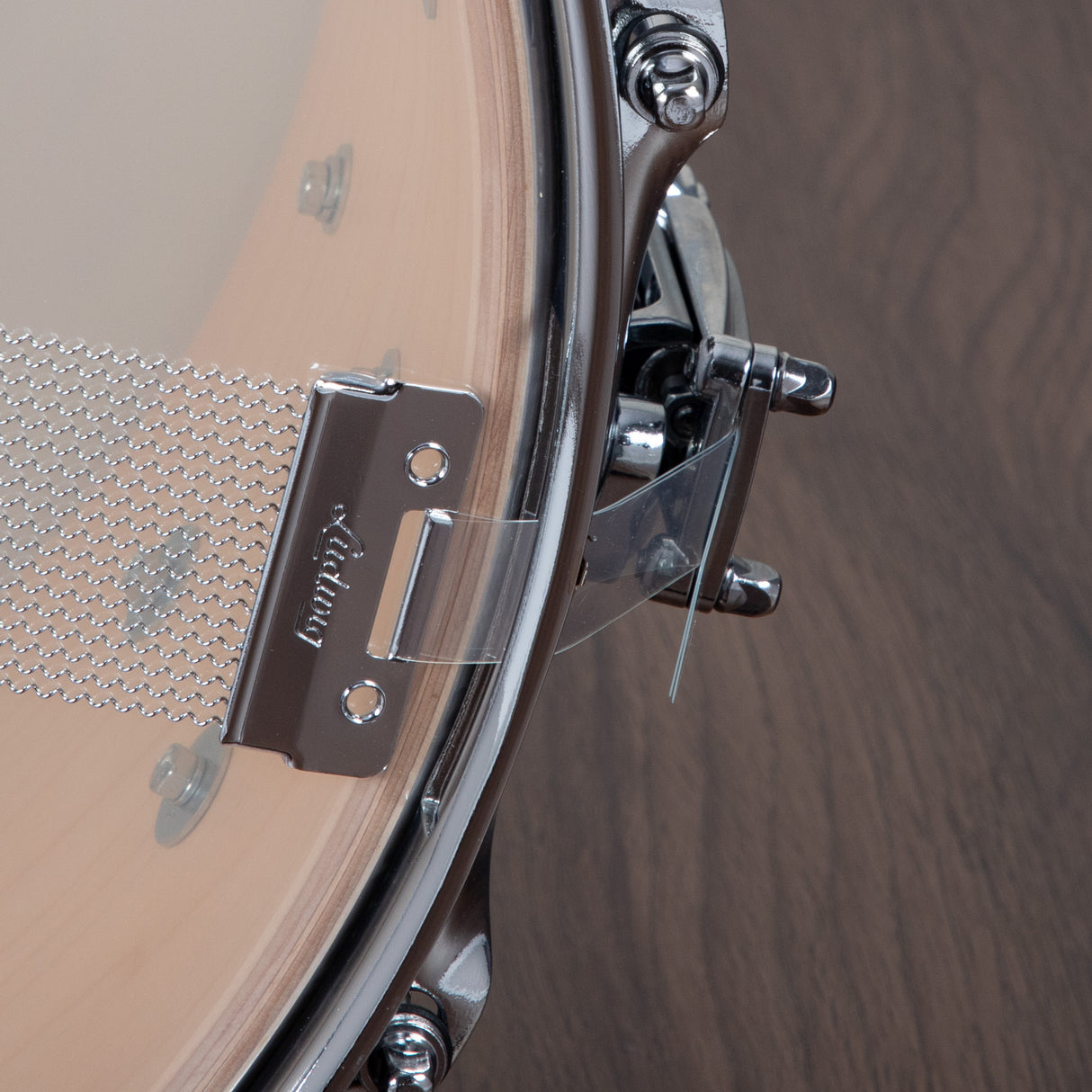 Ludwig Classic Maple 6.5x14-Inch Snare Drum - White Marine