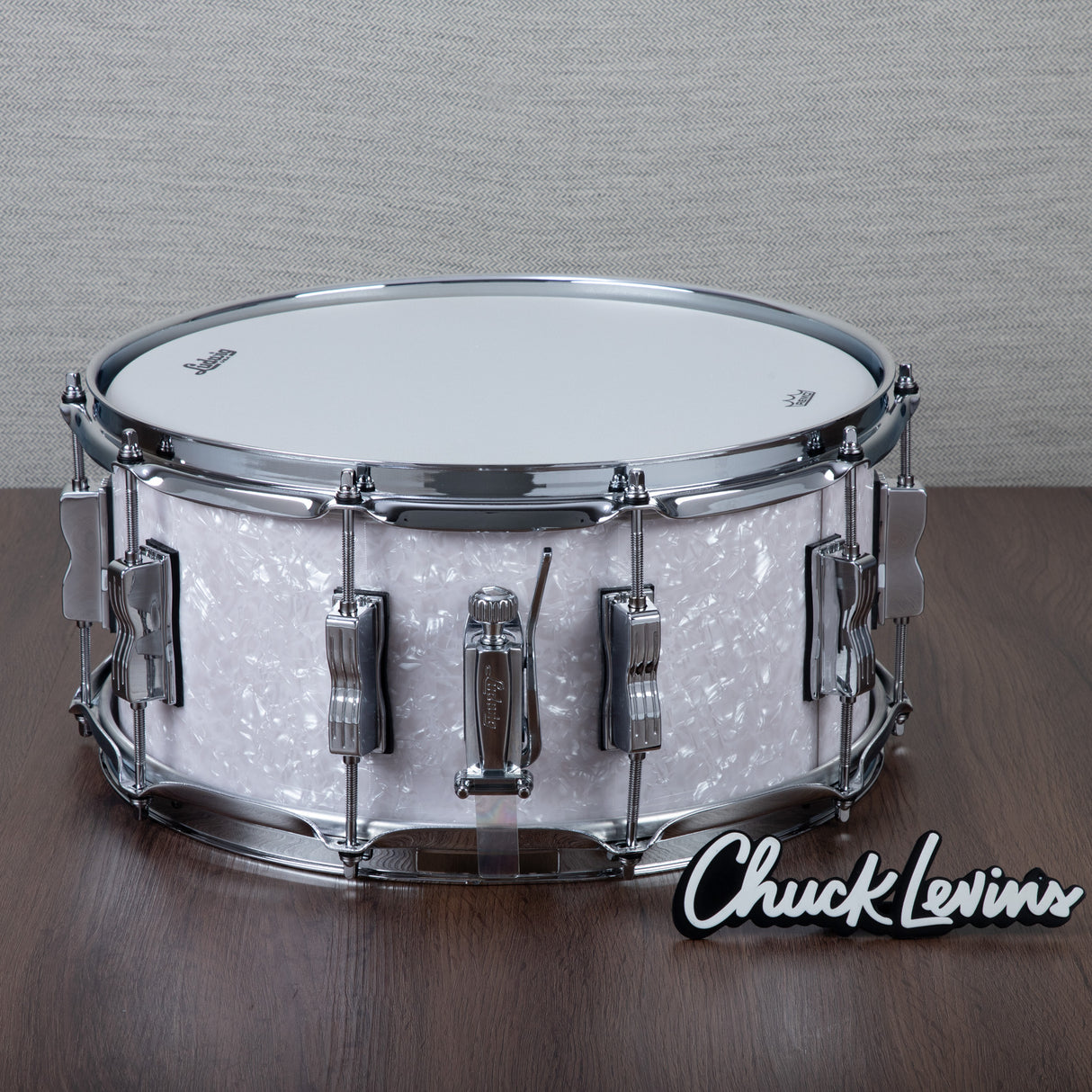 Ludwig Classic Maple 6.5x14-Inch Snare Drum - White Marine