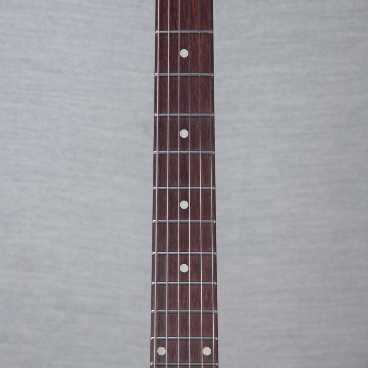 Eastman Offset '63 Electric Guitar - Shoreline Gold - Mint, Open Box