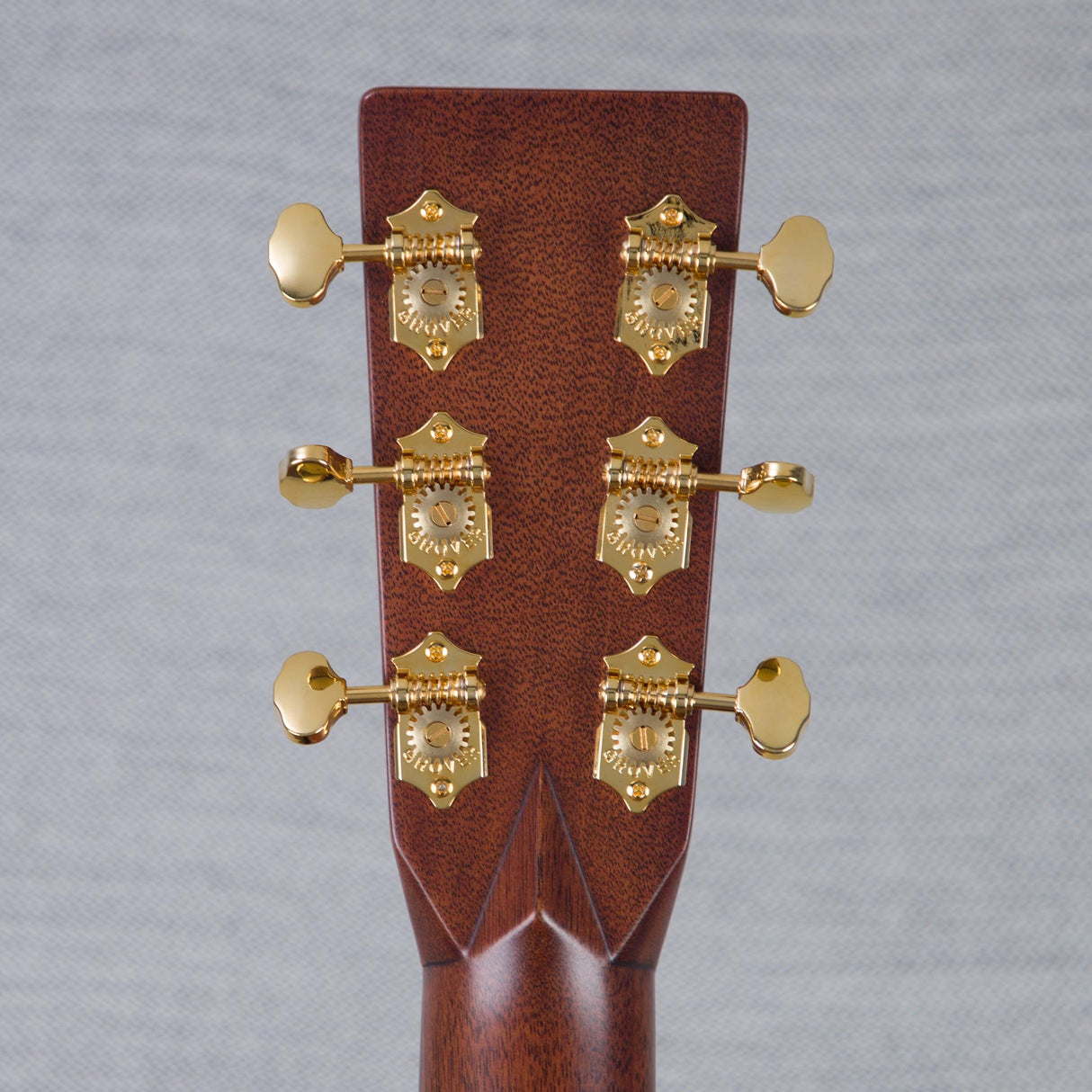 Martin NAMM 2024 Custom Shop M/0000 Style Wild Grain East Indian Rosewood/Sitka Spruce Fishman Matrix VT Acoustic Electric Guitar - Ambertone 1933 - #M2875427 - Mint, Open Box
