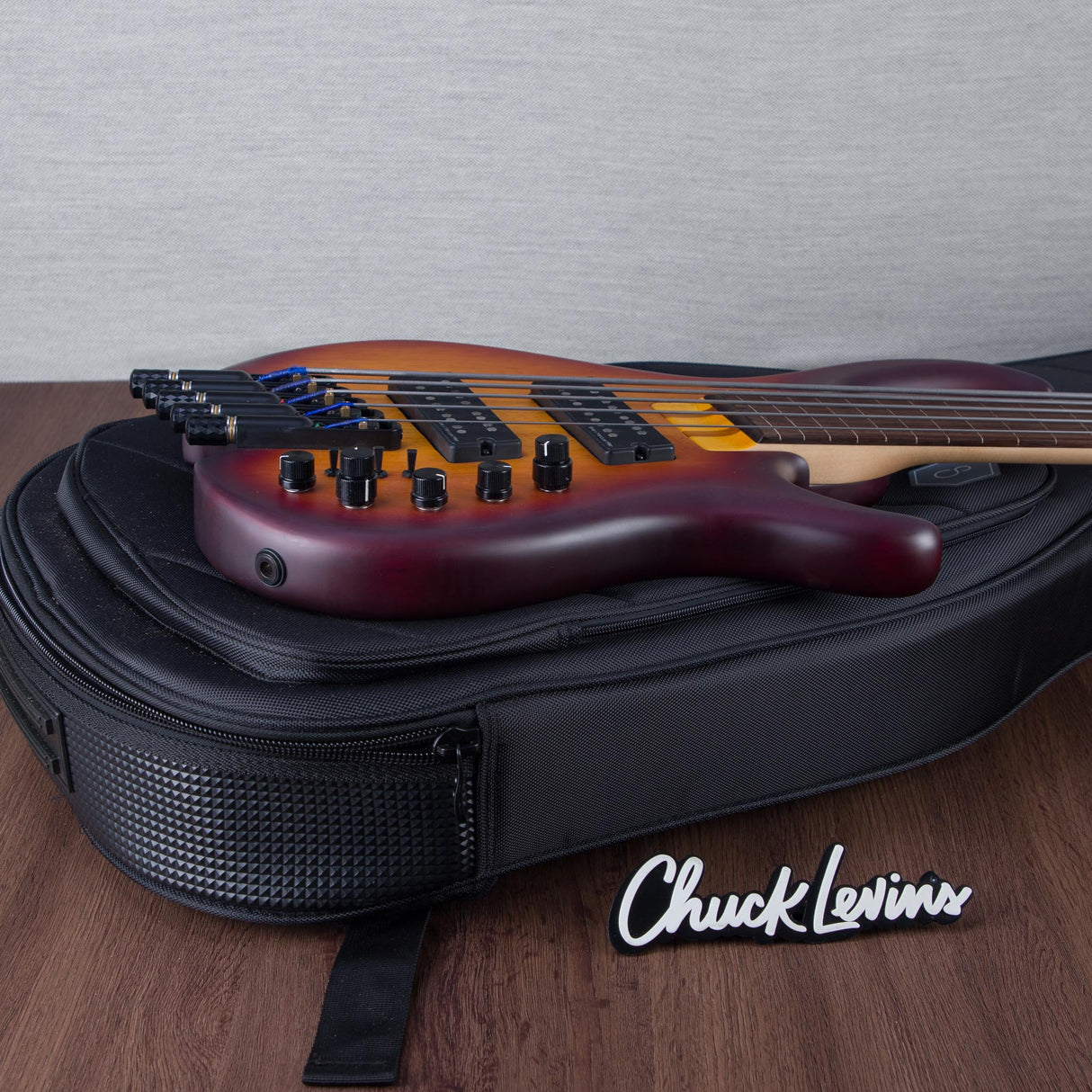 Sire Marcus Miller M6 Fretless 5-String Headless Electric Bass Guitar - Tobacco Sunburst Satin