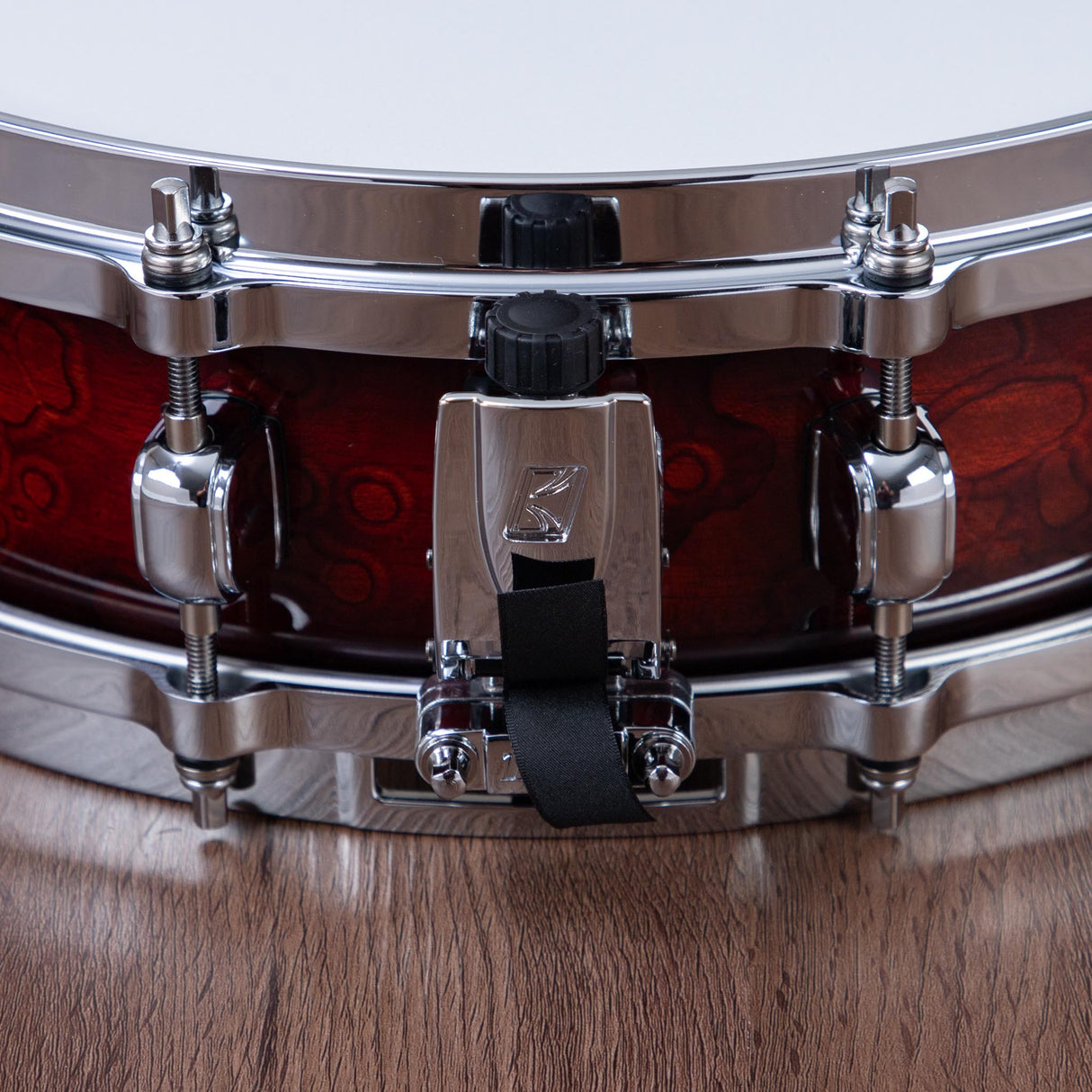 Tama 4 x 14-Inch Starclassic Bubinga Snare Drum - Volcanic Red Burst