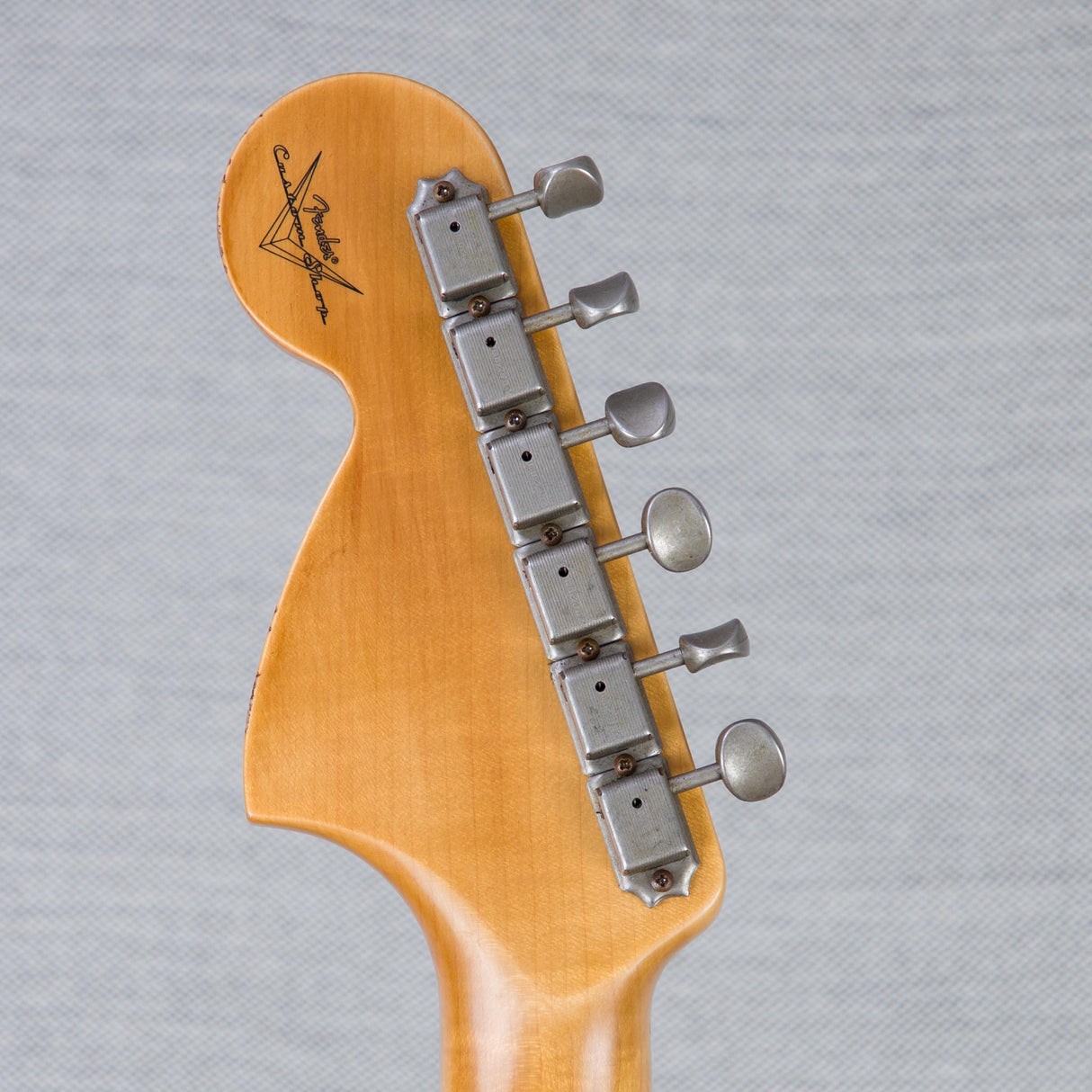 Fender Custom Shop Stratocaster Pro Electric Guitar - Aged Vintage White - #XN18811