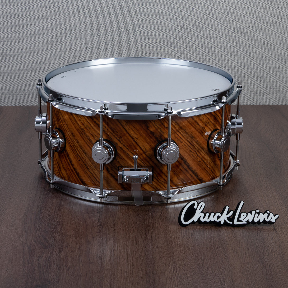DW 6.5 x 14-Inch Collector's Maple Exotic Series Snare Drum - Natural Lacquer over Twisted Tropical Olive