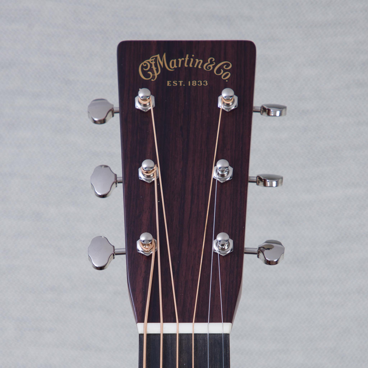 Martin HD-28E East Indian Rosewood/Spruce Fishman Electronics Acoustic Electric Guitar - #M2903352