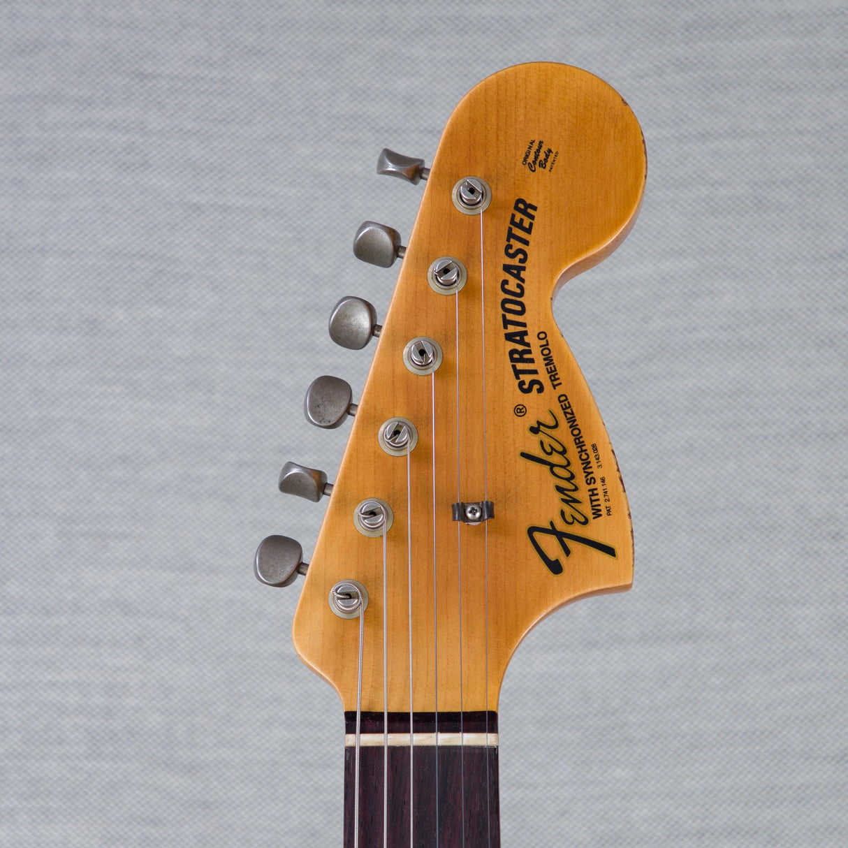 Fender Custom Shop Stratocaster Pro Electric Guitar - Aged Vintage White - #XN18811