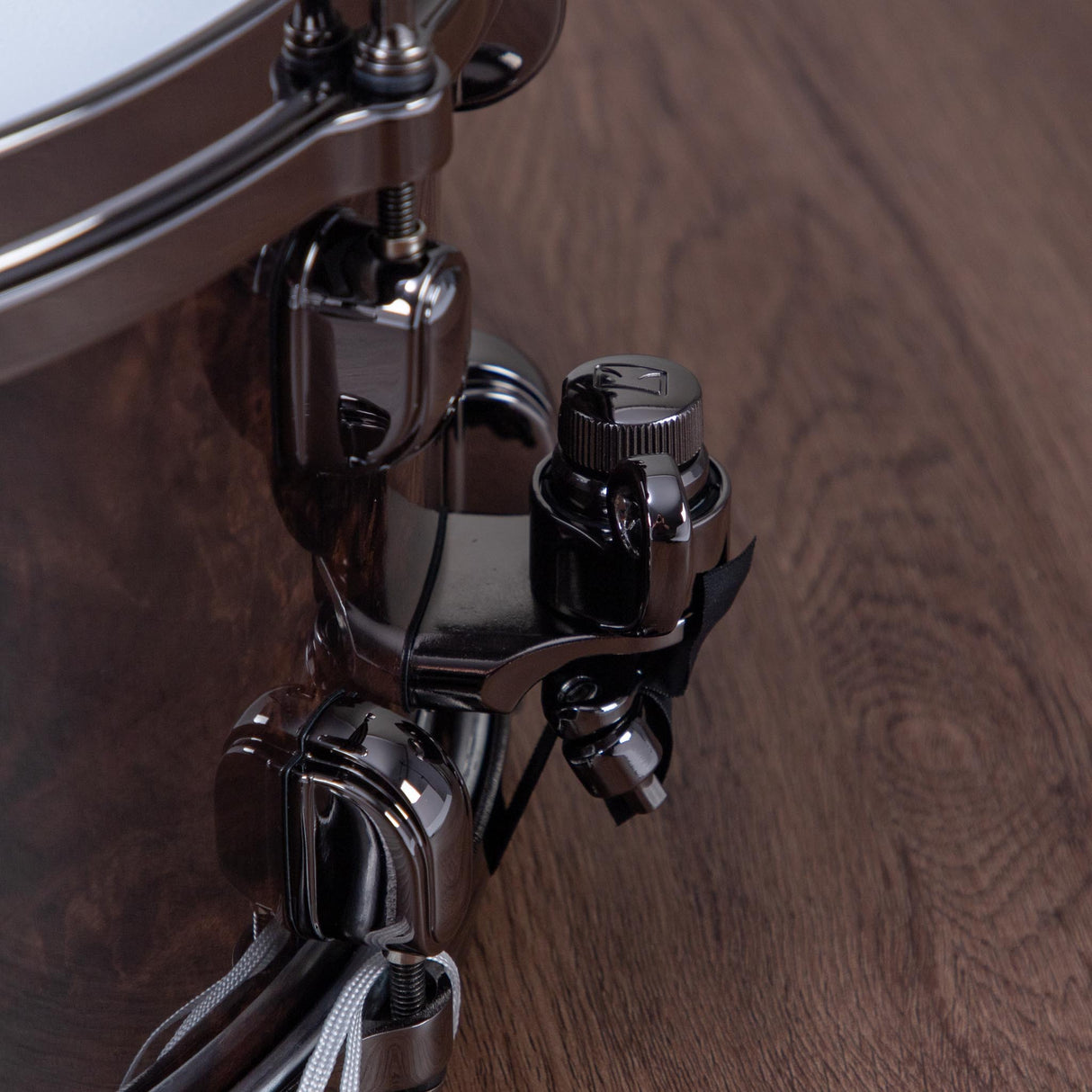 Tama 7 x 14-Inch Starclassic Walnut/Birch Snare Drum - Gloss Black Walnut Burl
