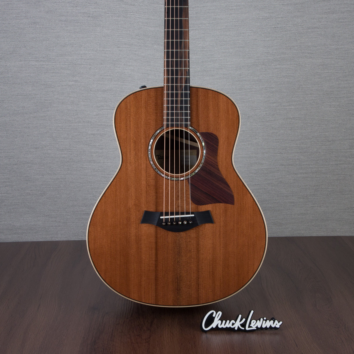 Taylor Custom GT 811e Acoustic Guitar - #1206292031