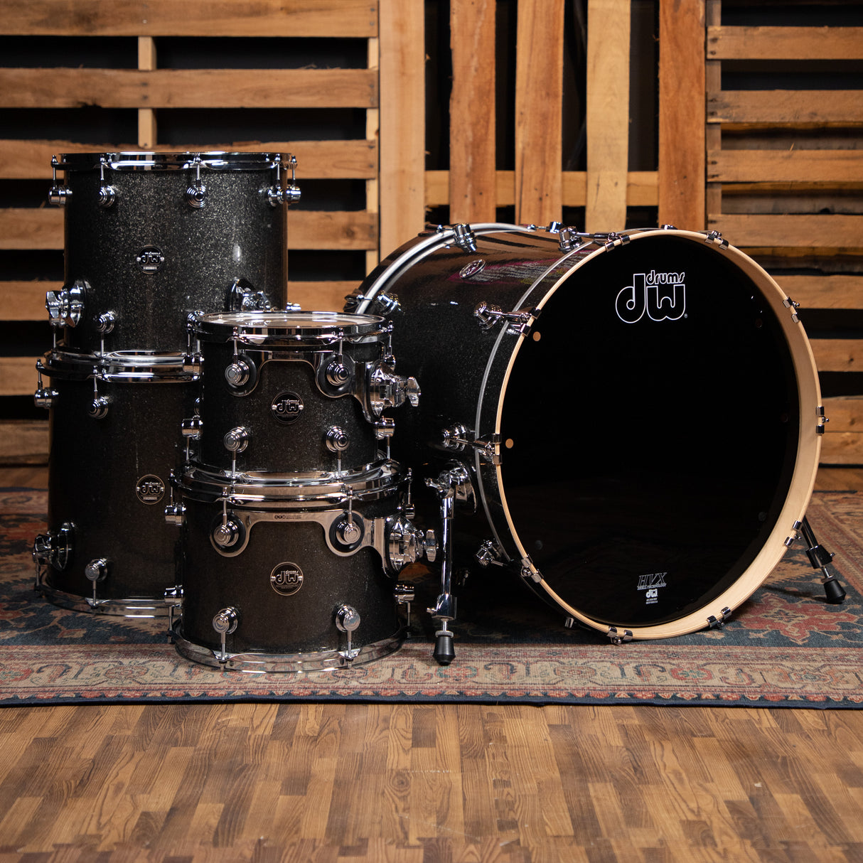 DW Performance Series 5-Piece Shell Pack with 22-Inch Kick- Pewter Sparkle