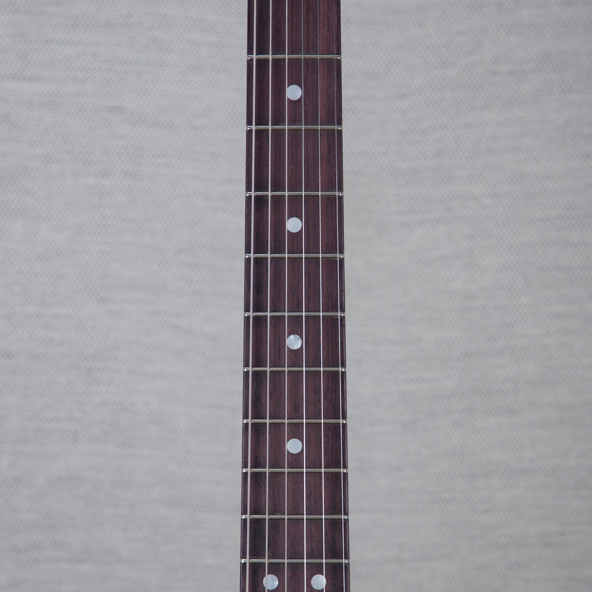 Fender Custom Shop Time Machine Collection 1965 Stratocaster Electric Guitar Super Heavy Relic - Aged Fire Mist Silver Over 3-Color Sunburst - #CZ585740