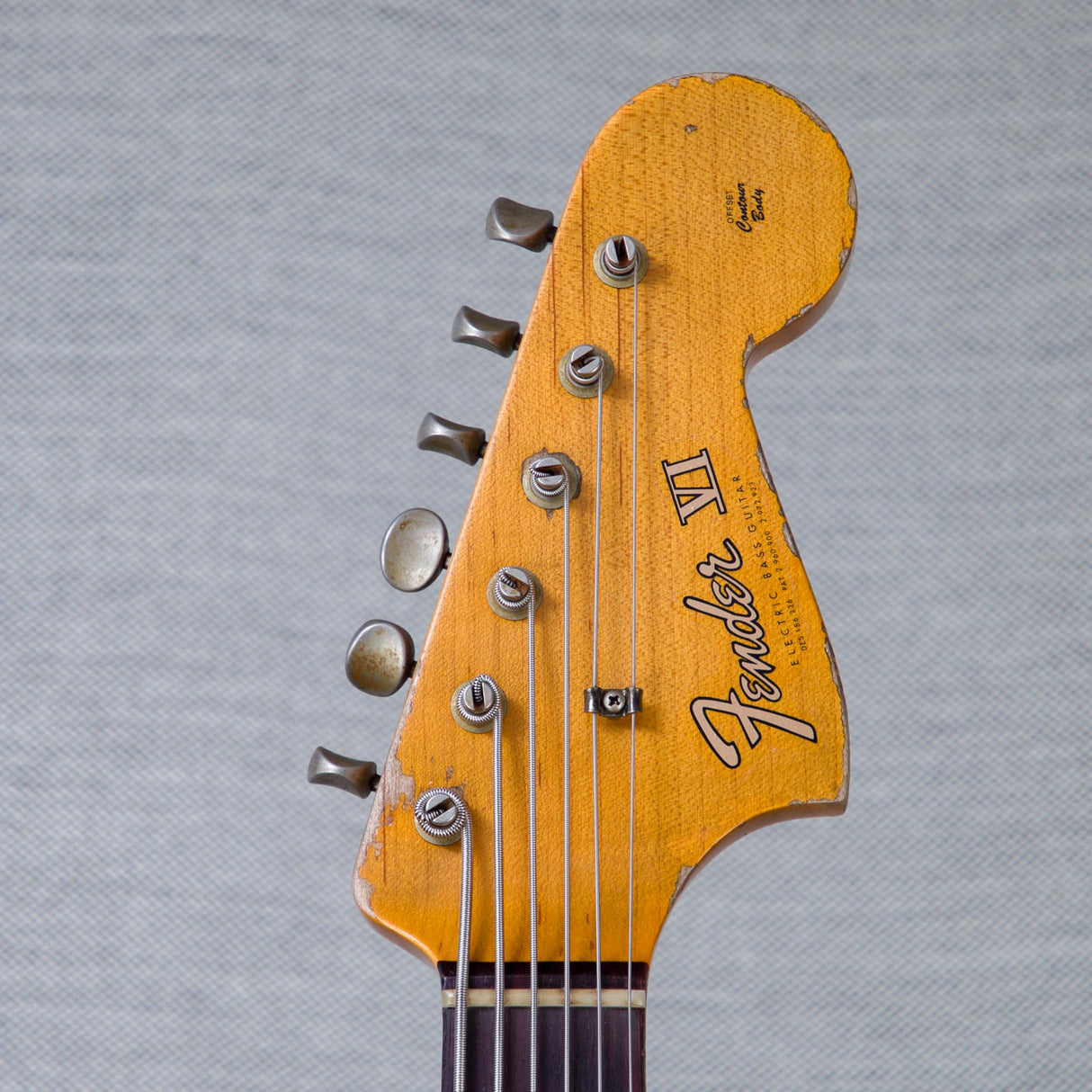 Fender Custom Shop 1962 Bass VI Super Heavy Relic Electric Guitar - Faded Ocean Turquoise - #CZ591279