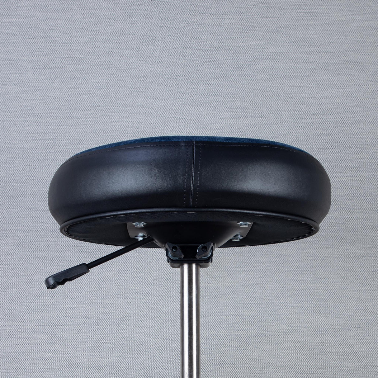 Roc N Soc NR-R-B Nitro Rider Drum Throne, Round Seat - Blue