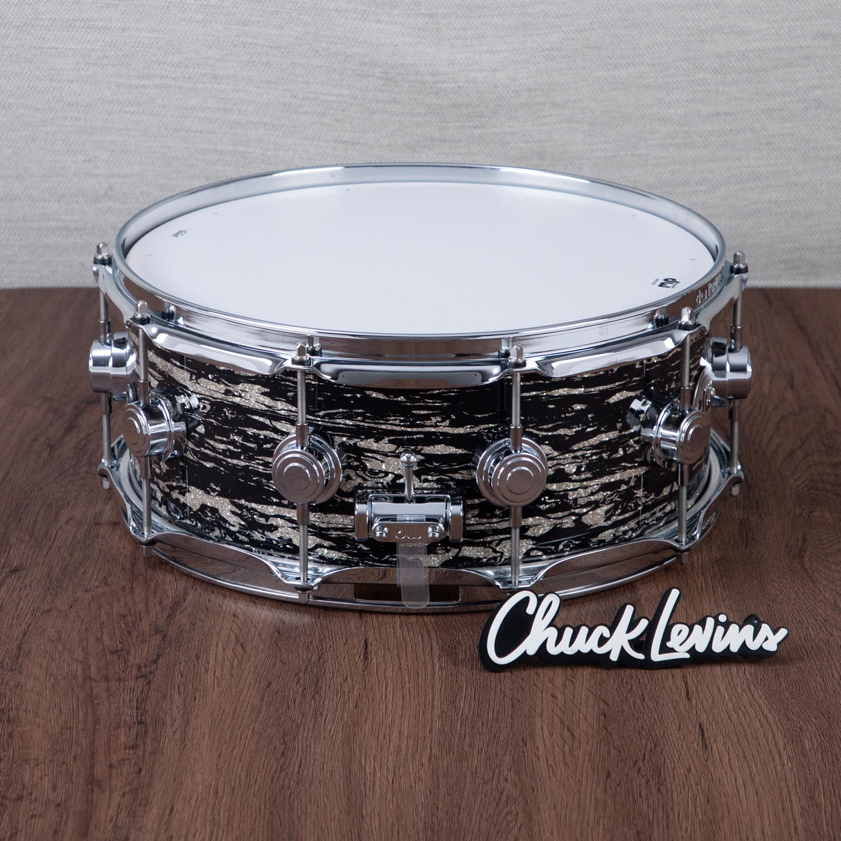 DW 5.5 x 14-Inch Collector's 333 Maple Snare Drum - Black Oyster Glass