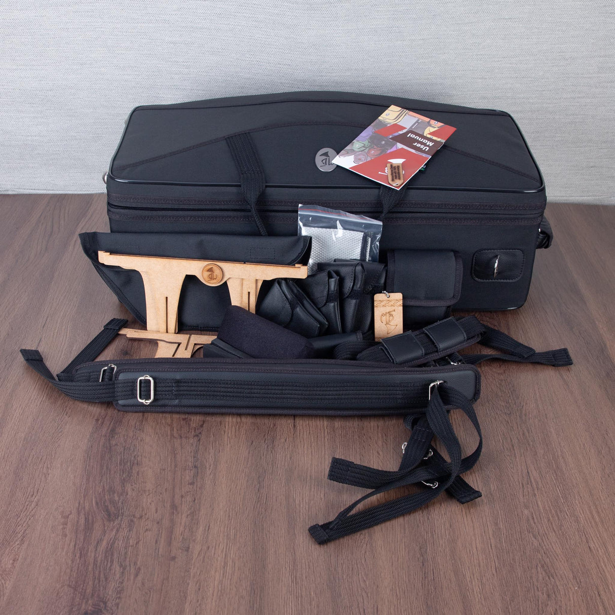 Marcus Bonna Carbon Fiber Quad Case for Alto and Soprano Saxophone, Flute, and Clarinet - Black