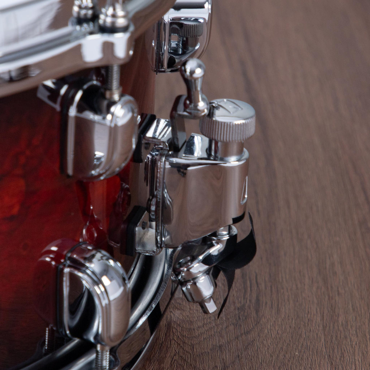 Tama 6.5 x 14-Inch Starclassic Bubinga Snare Drum - Volcanic Red Burst