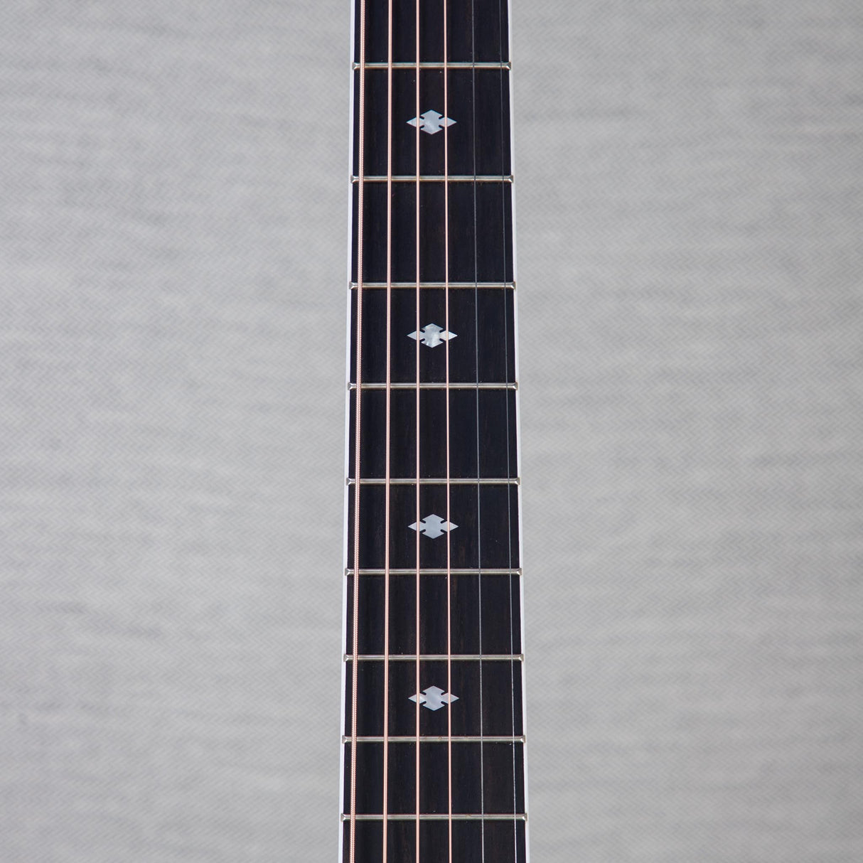 Taylor Limited Edition Legacy 815e Indian Rosewood/Sitka Spruce Acoustic Electric Guitar - #1211144016