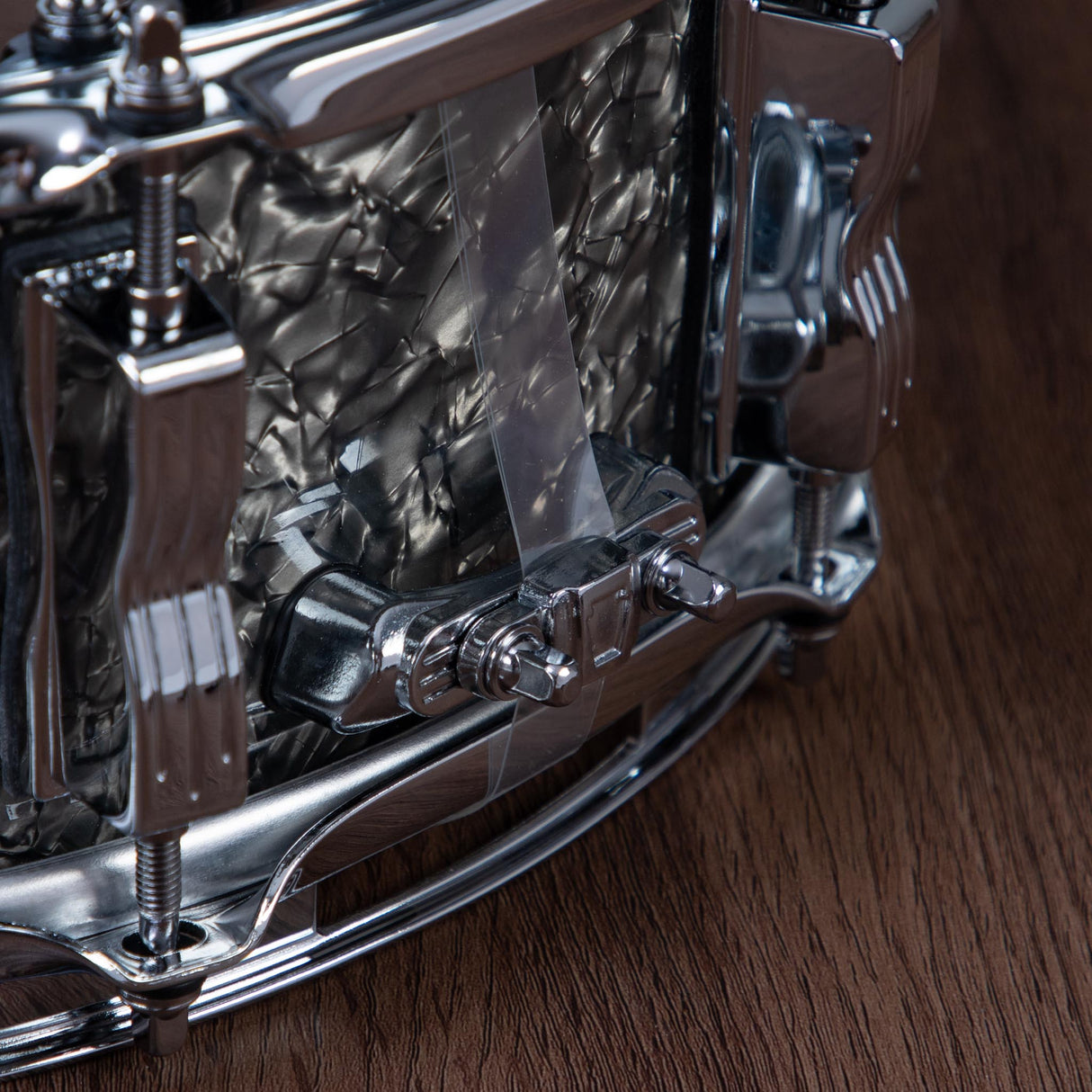 Ludwig 5 x 14-Inch Classic Maple Snare Drum - Black Pearl