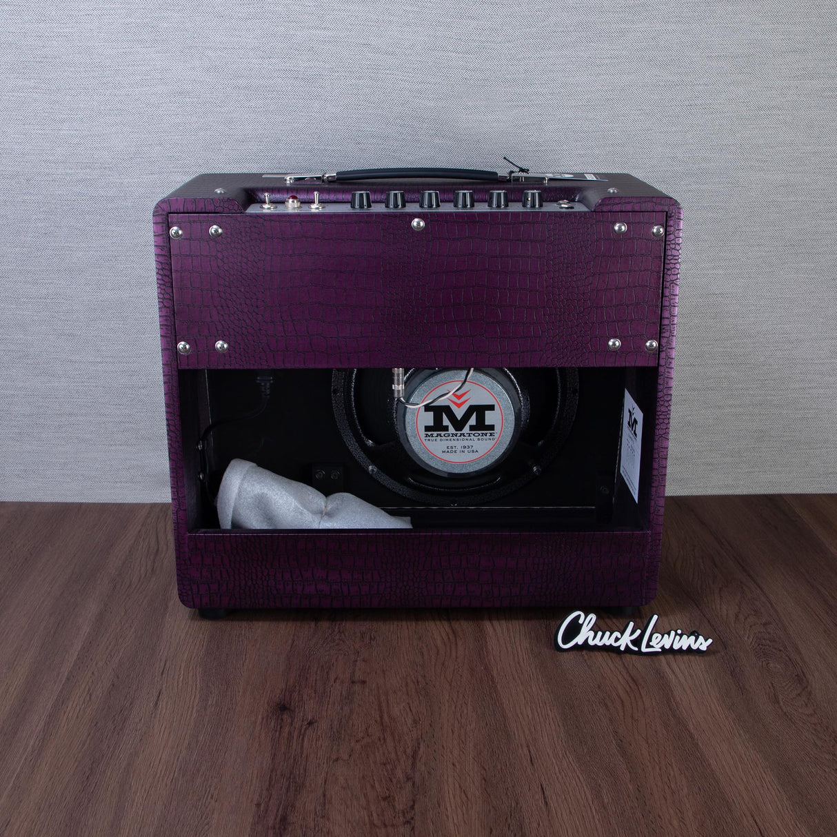 Magnatone Super Fifteen 1x12-Inch Tube Combo Guitar Amplifier - Purple - New