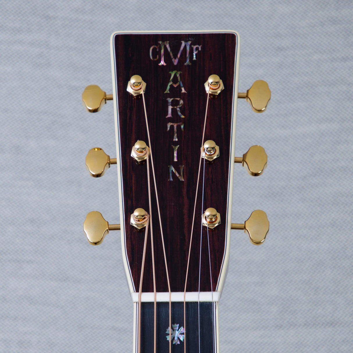 Martin OM-42 Rosewood/Spruce Acoustic Guitar - #M3018195