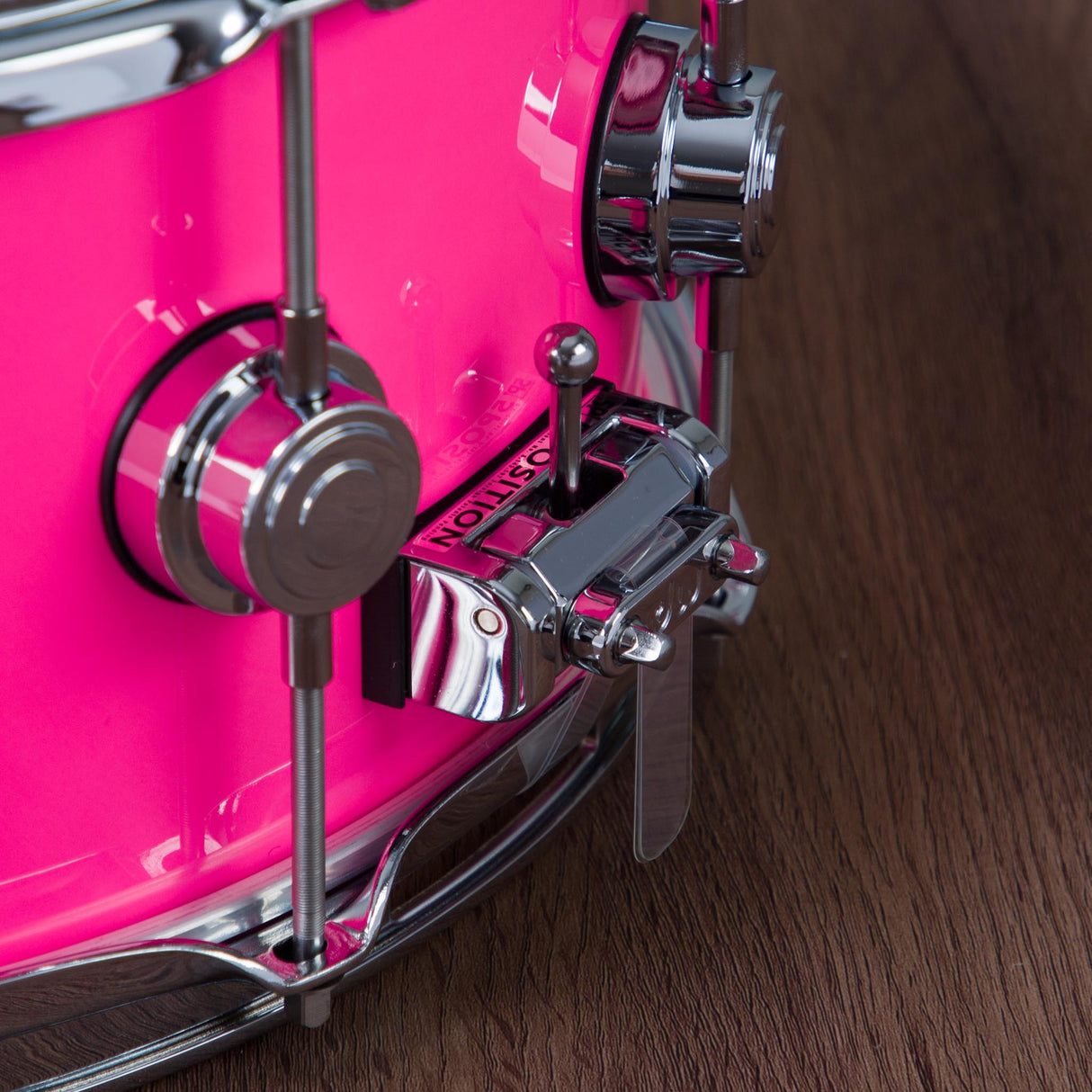 DW 6.5 x 14-Inch Collector's 333 Maple Snare Drum - Neon Hot Pink