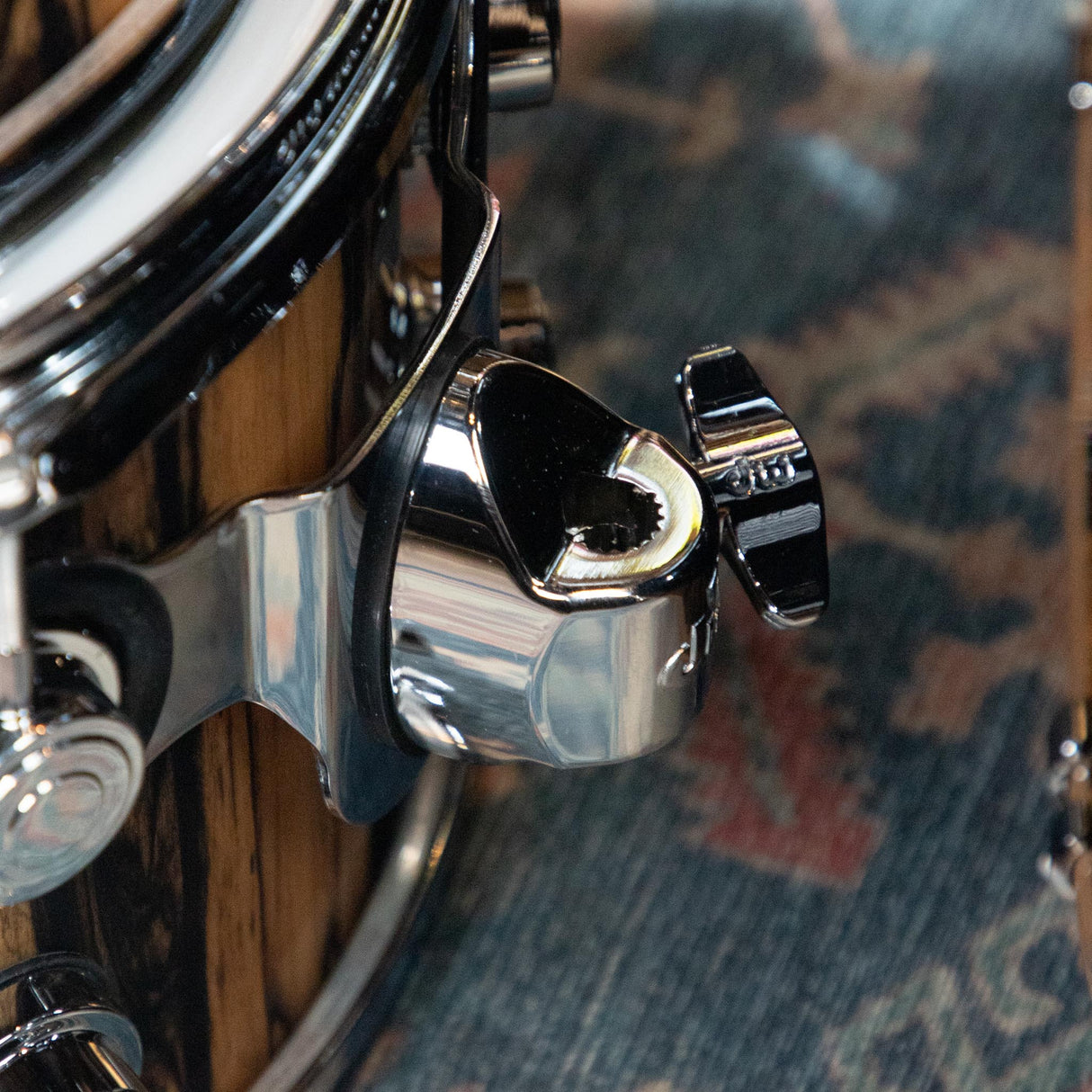 DW Collector's Series Exotic 5-Piece Shell Pack - Natural Lacquer over Royal Ebony Veneer