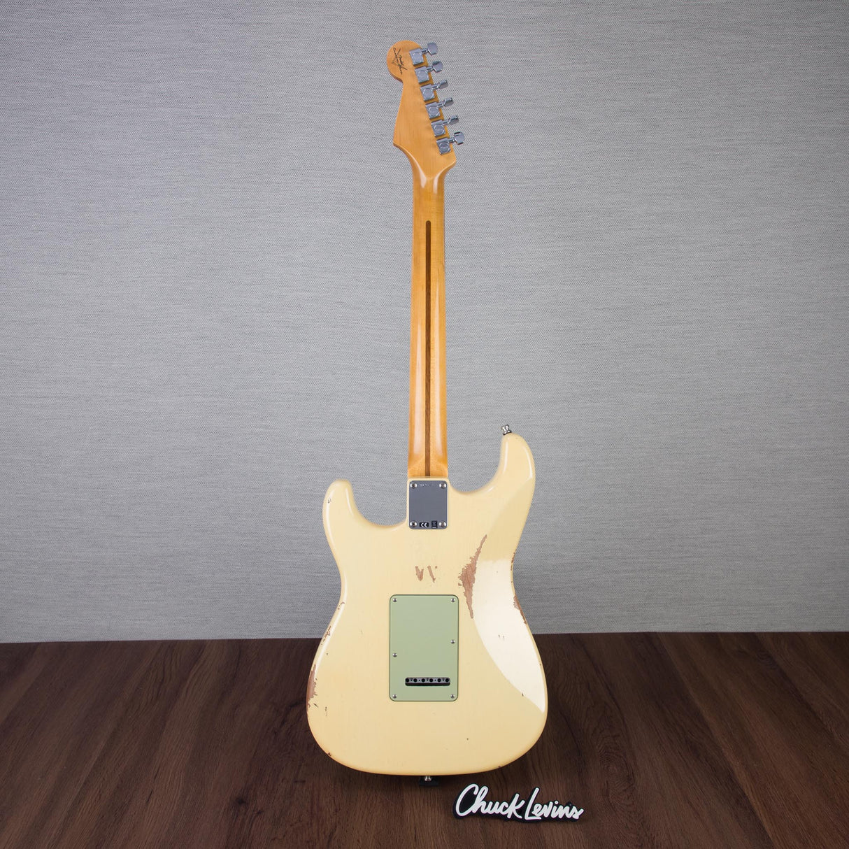 Fender Custom Shop Deluxe Stratocaster Electric Guitar Closet Classic - Vintage White - #R143612