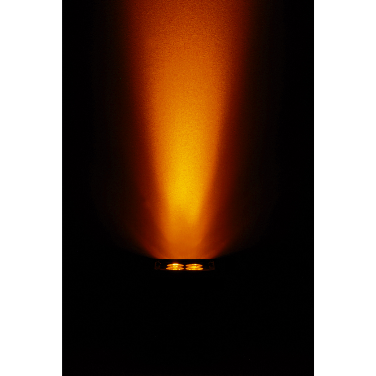 Chauvet DJ EZLink Par Q4BT Four-Color Bluetooth LED Par