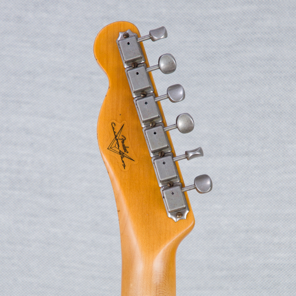 Fender Custom Shop 1952 Telecaster Electric Guitar - Aged Nocaster Blonde - #R124646