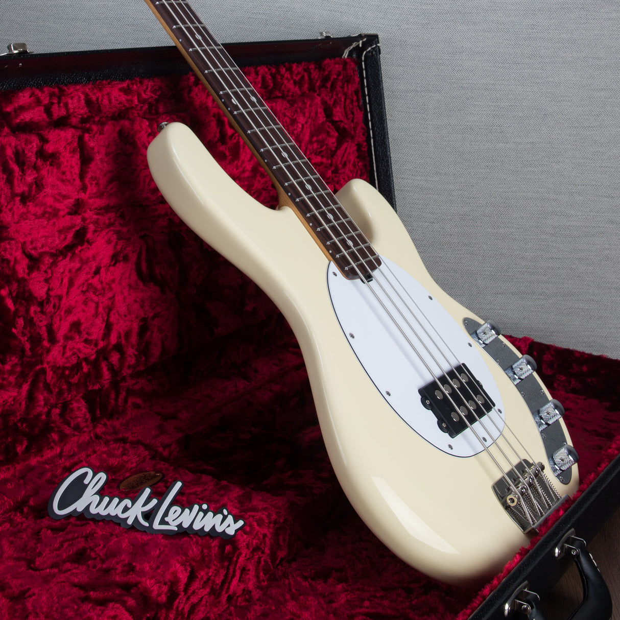 Ernie Ball Music Man StingRay Special 4H 4-String Electric Bass - Buttercream