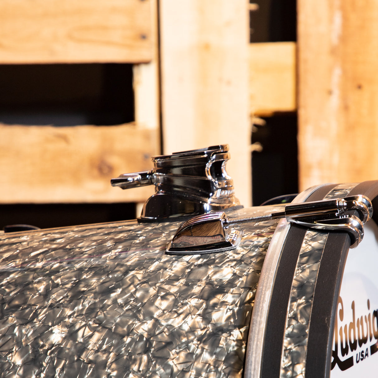 Ludwig USA Classic Maple CL Custom Downbeat 3-Piece Shell Pack - Black Pearl Wrap