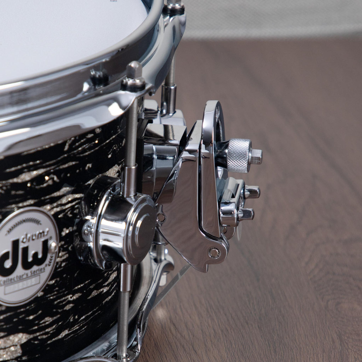 DW 5.5 x 14-Inch Collector's 333 Maple Snare Drum - Black Oyster Glass