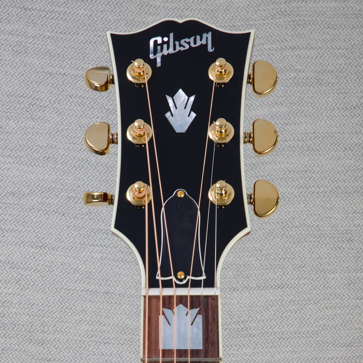 Gibson SJ-200 Standard Jumbo Acoustic Guitar - Autumnburst - #22863043