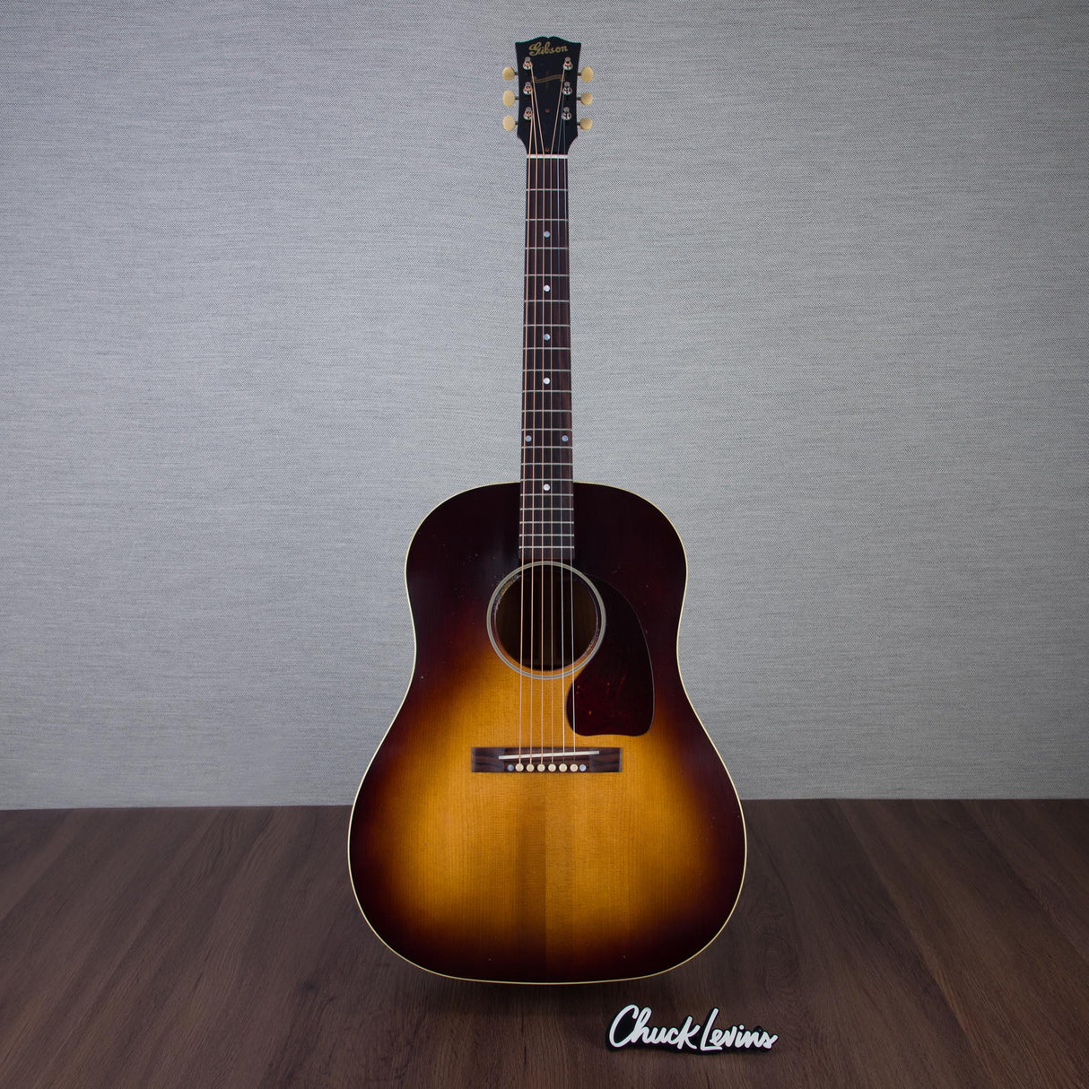 Gibson Custom Shop Murphy Lab 1942 Banner J-45 Light Aged Acoustic Guitar - Vintage Sunburst Light - #22155036