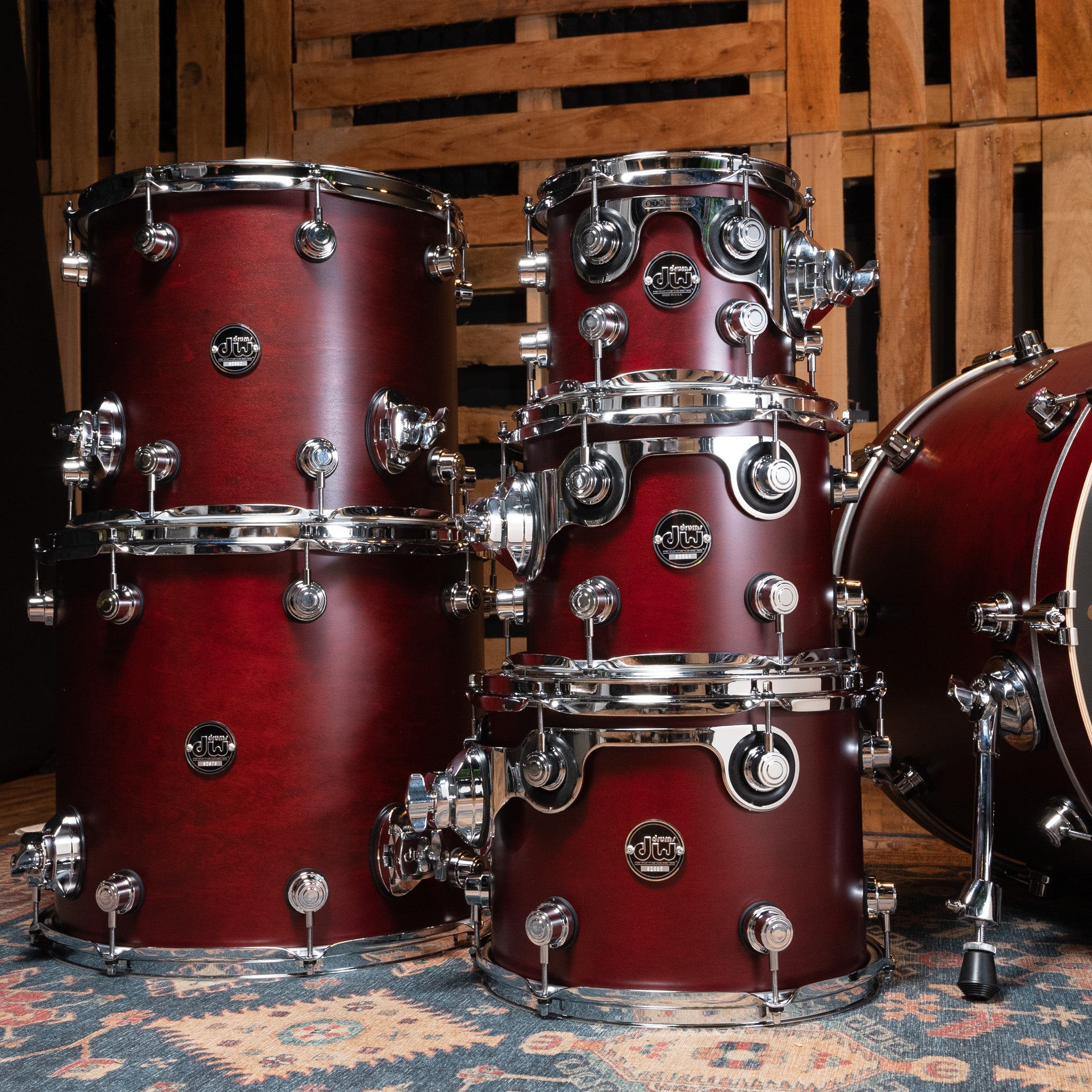 dw performance tobacco Stain 6pc Drum Set Reduced Quarter Turret lugs and a range of specialty wrap USED 2002 DW Pre-Collectors Series