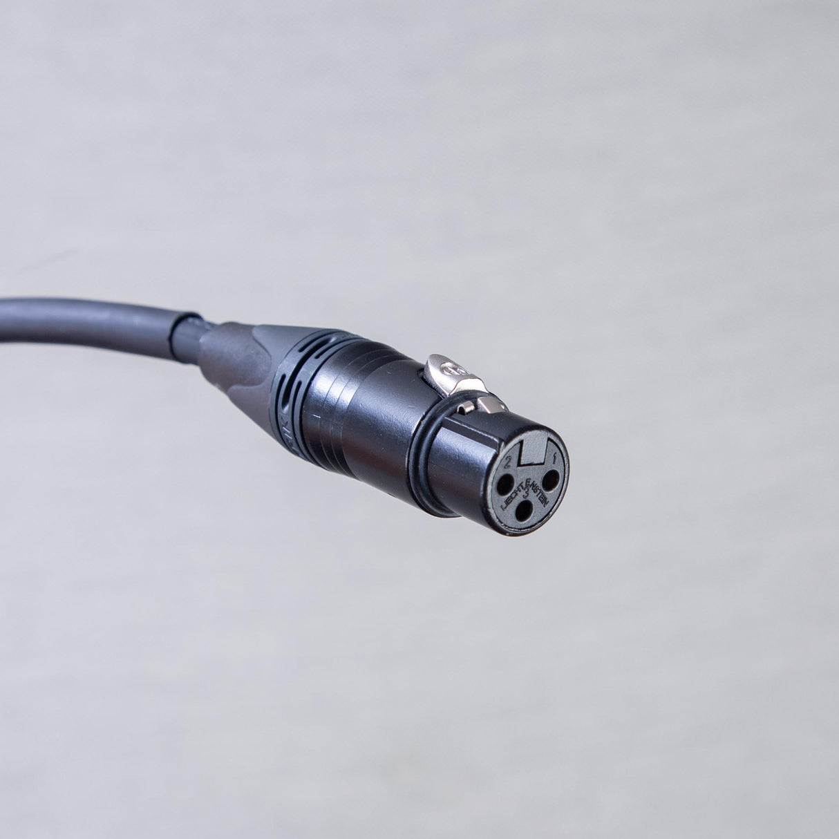 Chuck Levins LGXR-01-WM 1-Foot LGX Cable - Right Angle Male XLR