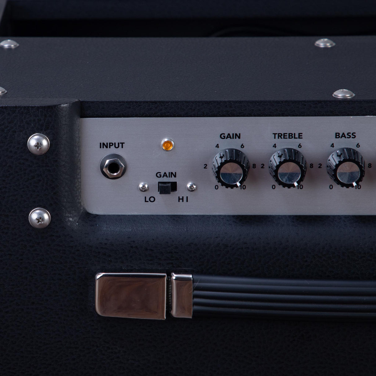 Magnatone Baby M-80 12-Watt 1x10-Inch Tube Combo Guitar Amplifier - Black