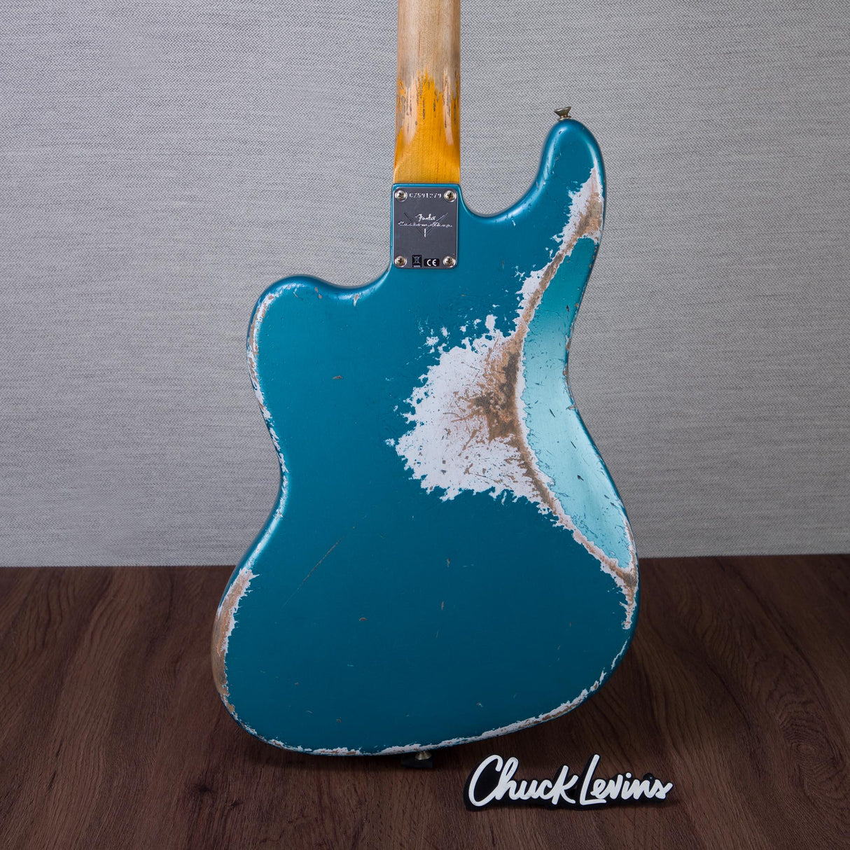 Fender Custom Shop 1962 Bass VI Super Heavy Relic Electric Guitar - Faded Ocean Turquoise - #CZ591279
