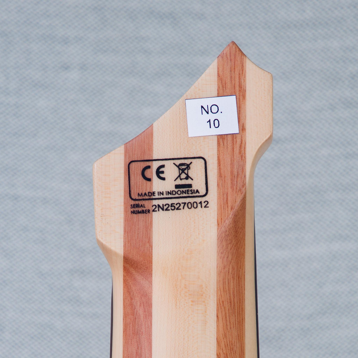 Sire Marcus Miller M6 Fretless 6-String Headless Electric Bass Guitar - Black Satin