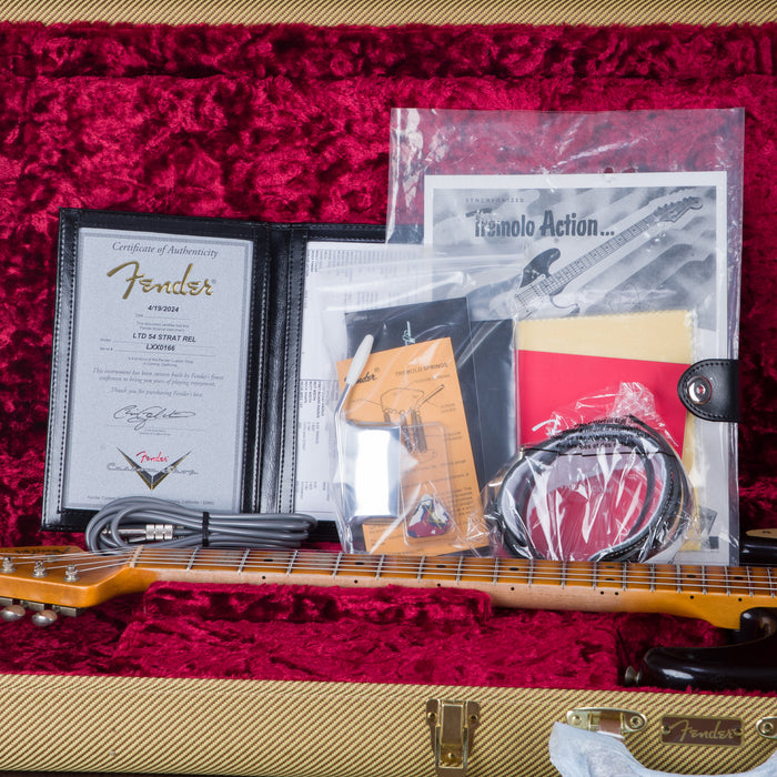 Fender Custom Shop 70th Anniversary 1954 Sratocaster Limited Edition Electric Guitar - Wide-Fade Chocolate 2-Color Sunburst - #LXX0166