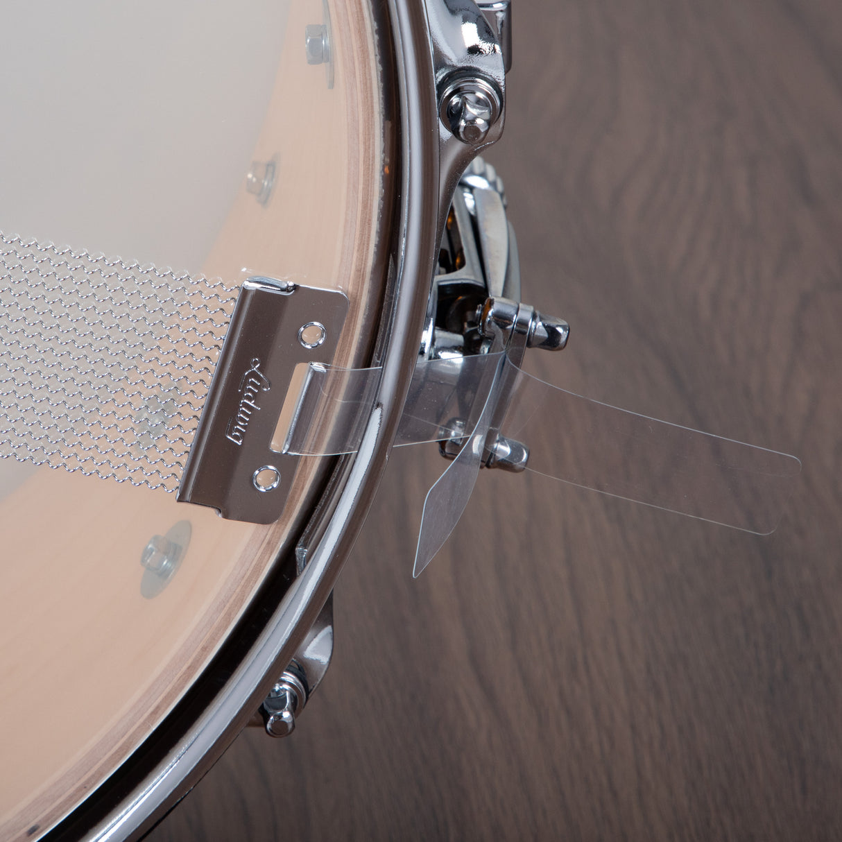 Ludwig Classic Maple 5x14-Inch Snare Drum - Gold Maple