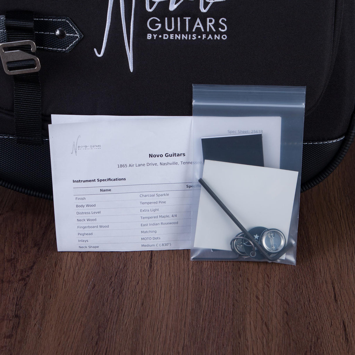 Novo Ivorus Electric Bass Guitar - Charcoal Sparkle - #25638