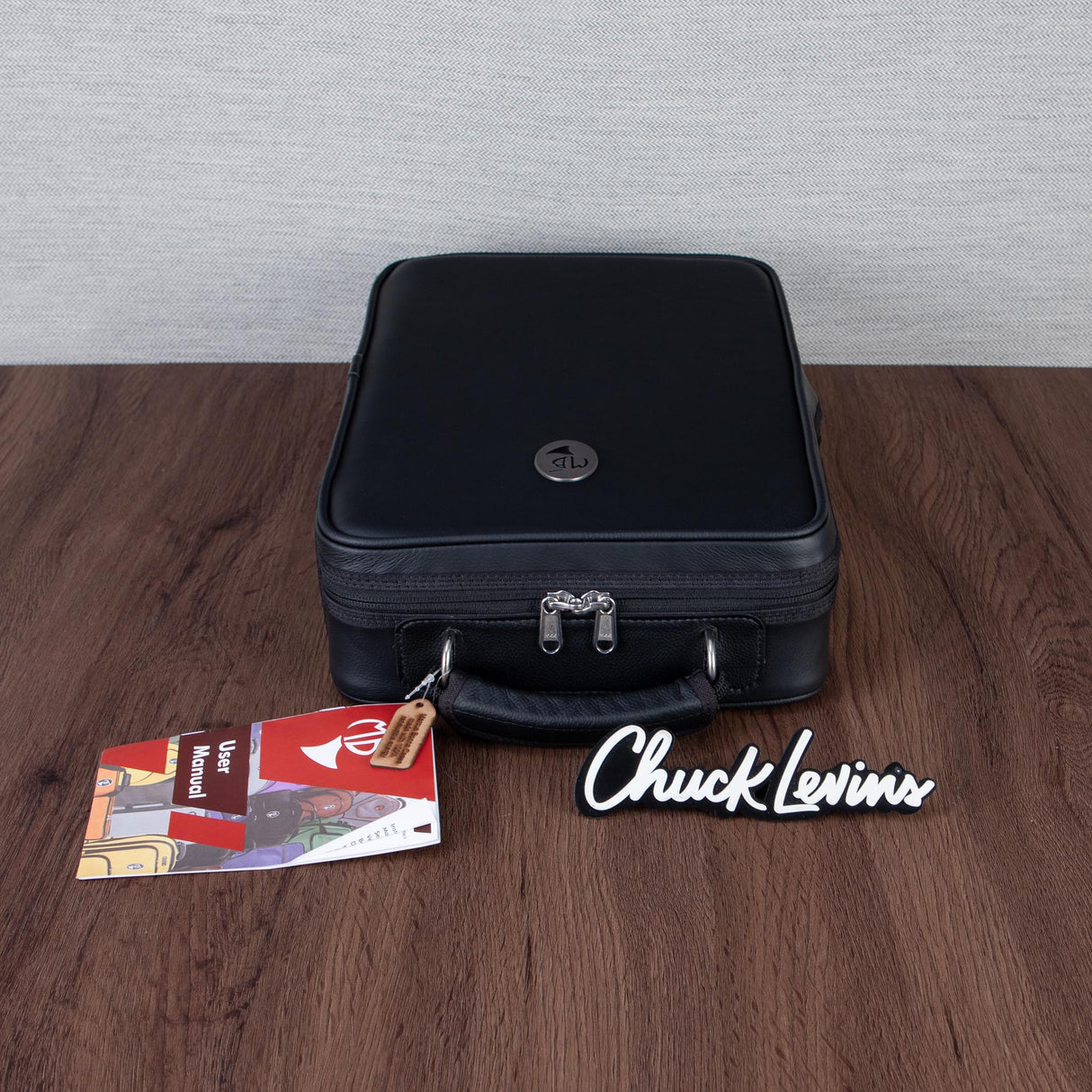 Marcus Bonna Compact Case for 2 A/Bb Clarinets - Black Leather, Silver Metal Logo