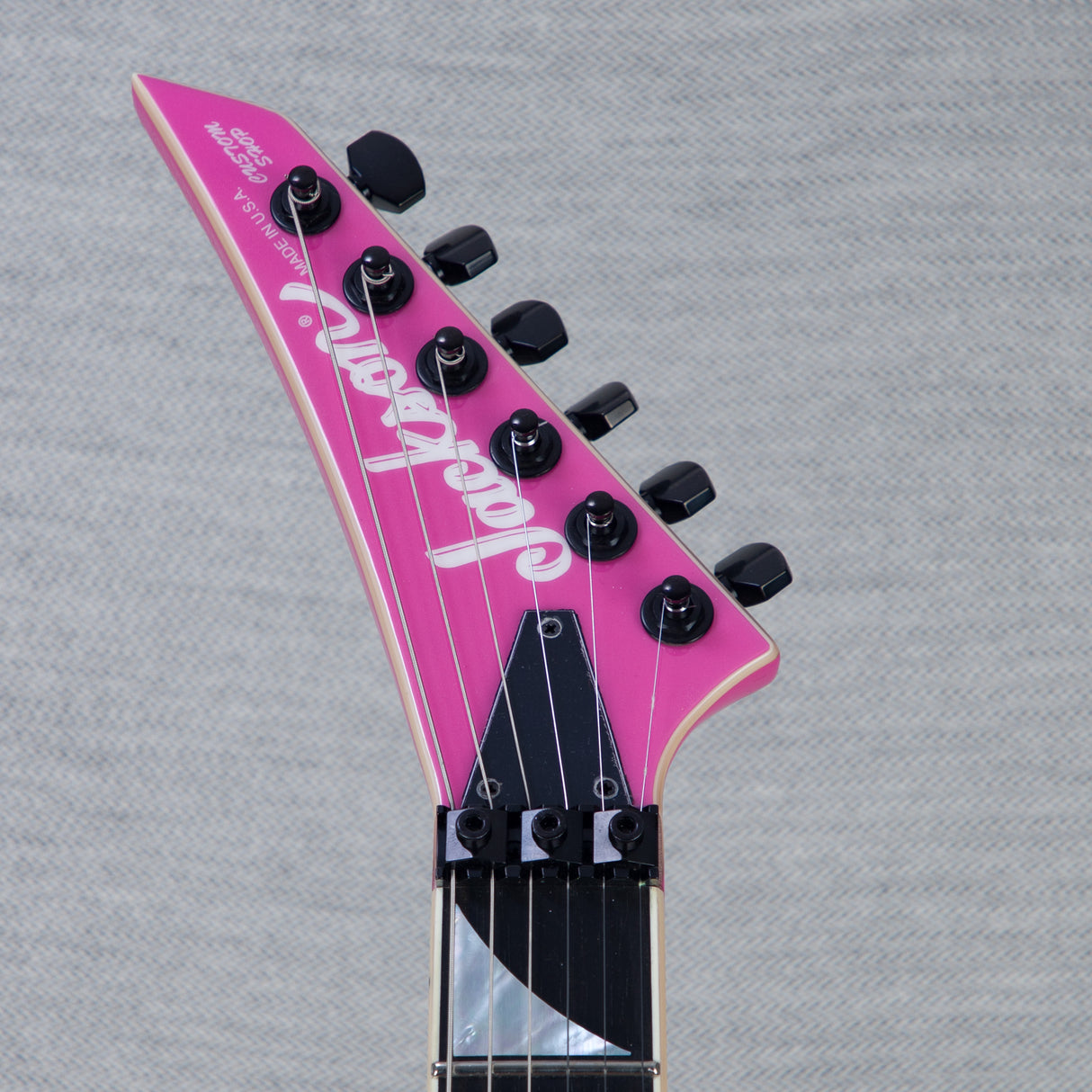 Jackson Custom Shop Soloist HS Electric Guitar - Platinum Pink Pristine - #J10914