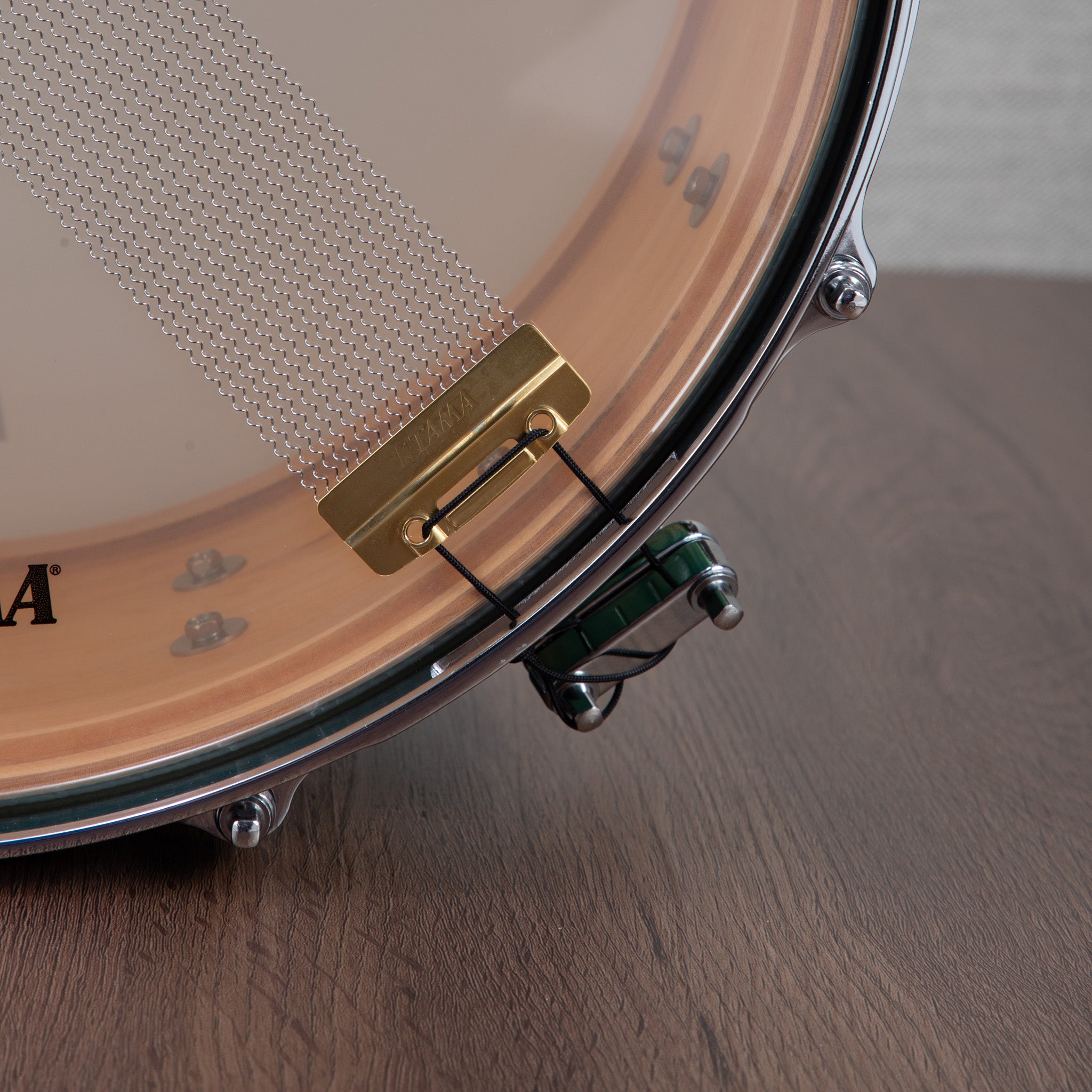Tama 6.5 x 14-Inch Star Maple Snare Drum - Emerald Sea Curly Maple