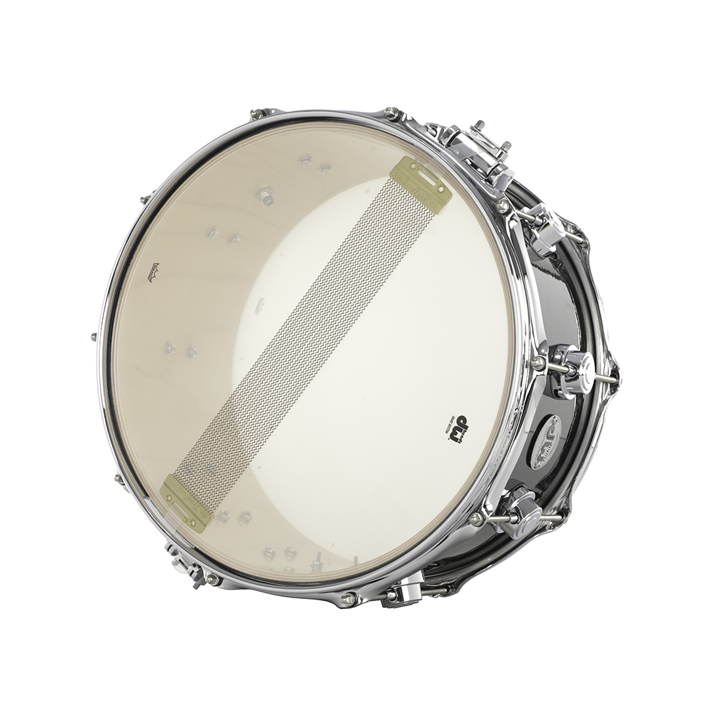 DW 14" x 7" Collector Series Pure Maple VLT 333 Snare Drum - Black Ice with Chrome Hardware