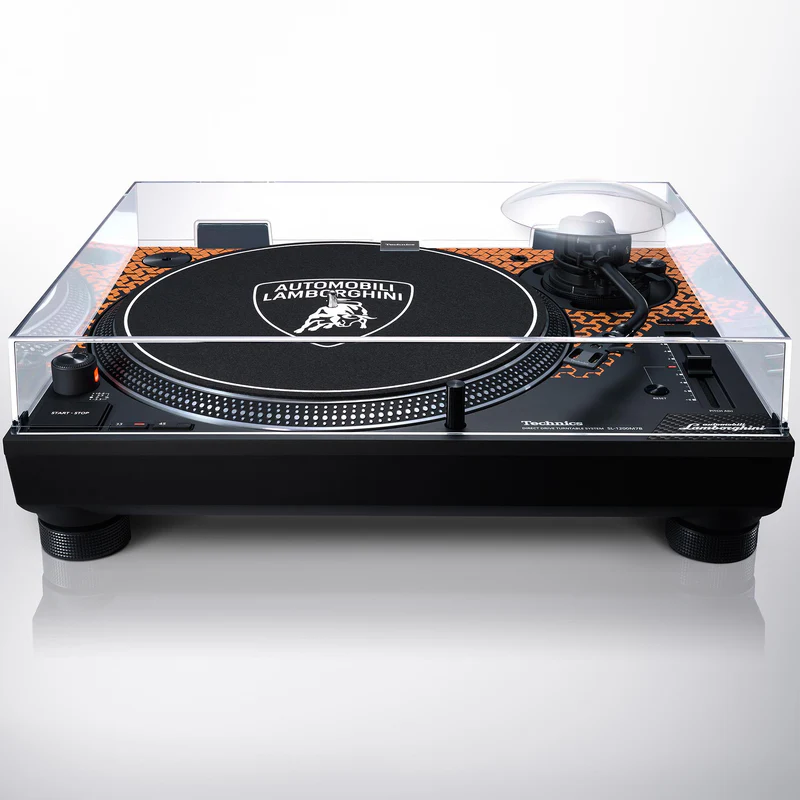 Technics SL-1200M7BPD MK7 Lamborghini Orange with Lp and Slipmat Technics SL-1200M7BPD MK7 Lamborghini Orange with Lp and Slipmat