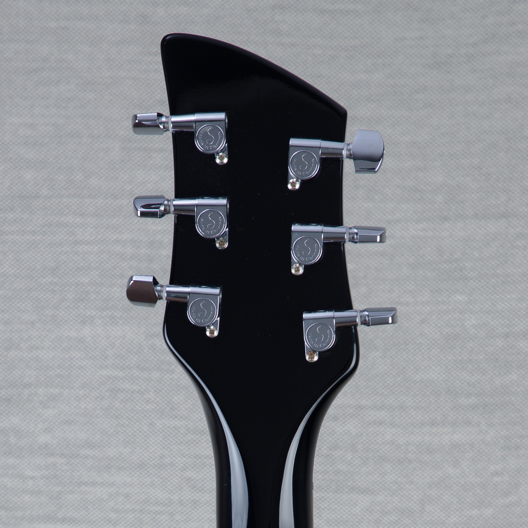 Rickenbacker 620 Electric Guitar - Jetglo – Chuck Levin's