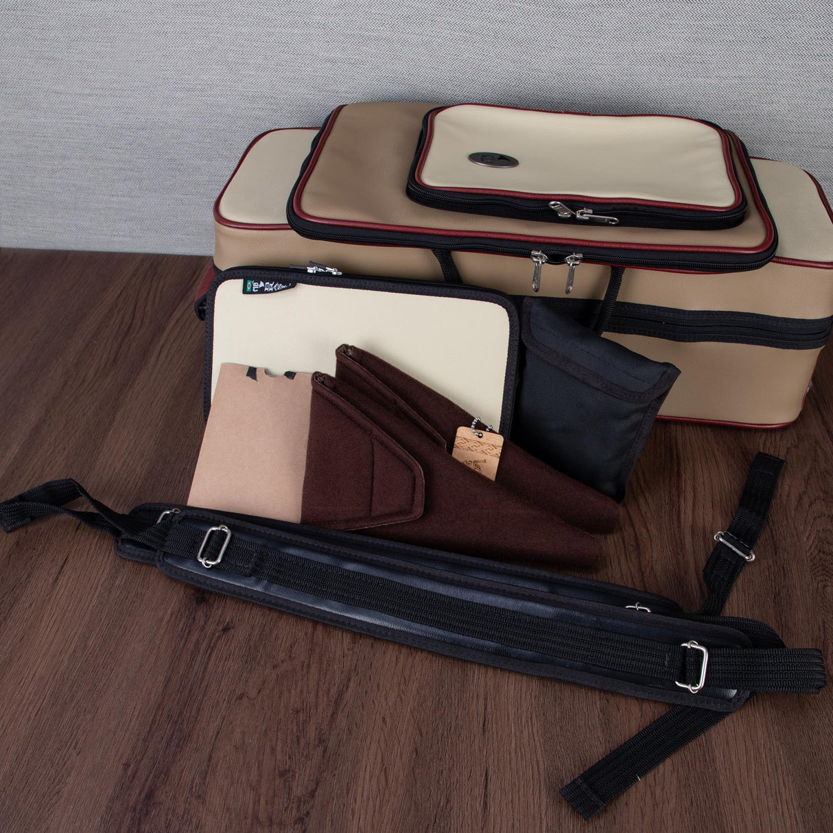 Marcus Bonna Gentleman's Bassoon Case - Beige/Ivory Leather, Wine Red Trim, Silver Metal Logo