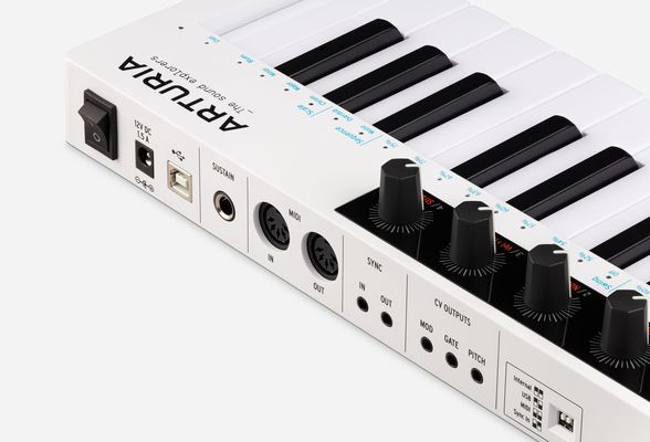 Arturia KeyStep  Controller and Sequencer BASIC CABLE KIT