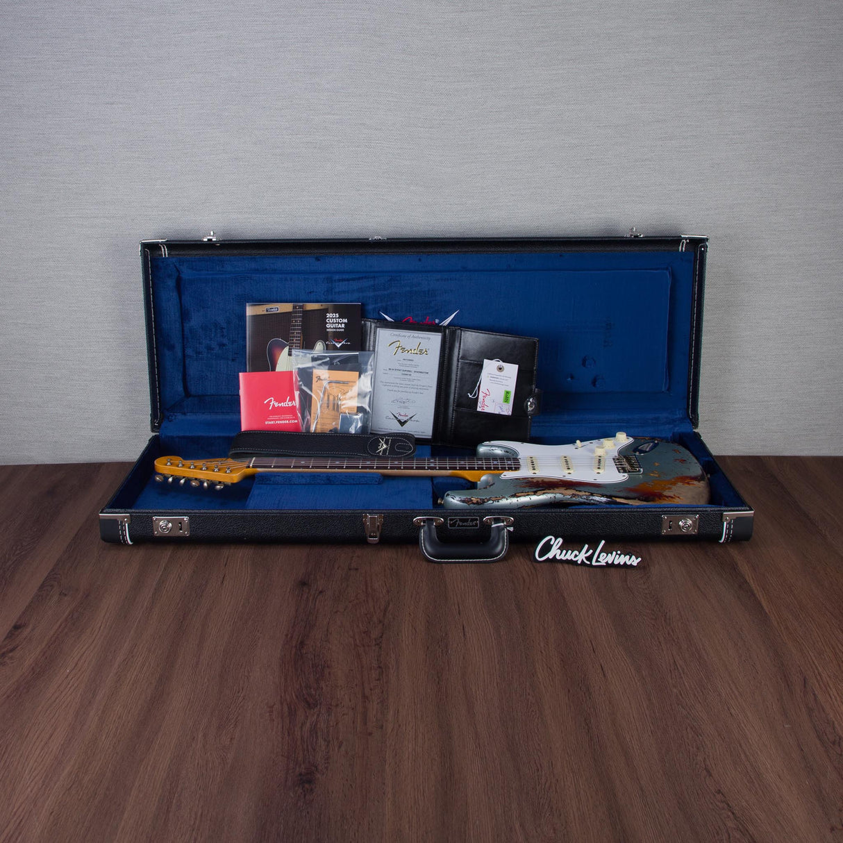 Fender Custom Shop Time Machine Collection 1965 Stratocaster Electric Guitar Super Heavy Relic - Aged Fire Mist Silver Over 3-Color Sunburst - #CZ585740